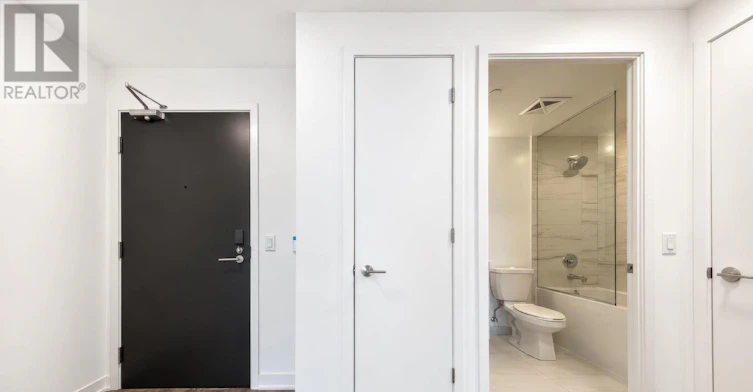 3005-180 Front Street E, Toronto, ON, M5A 0K9 - 3