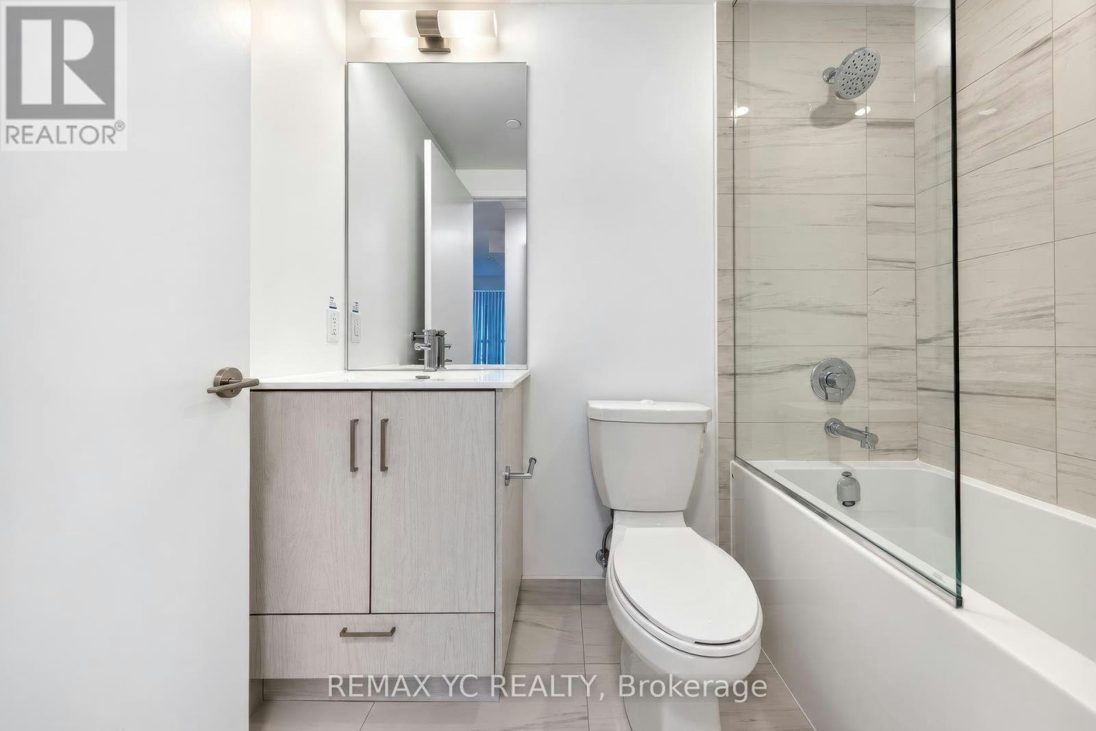 3005-180 Front Street E, Toronto, ON, M5A 0K9 - 5