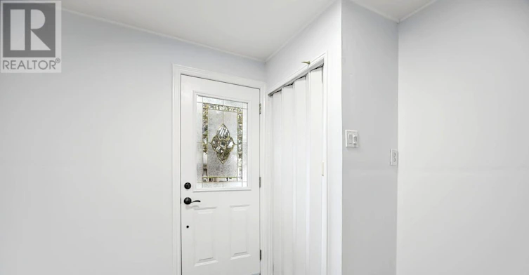 24 George Street, Ajax, ON, L1S 1S5 - 4