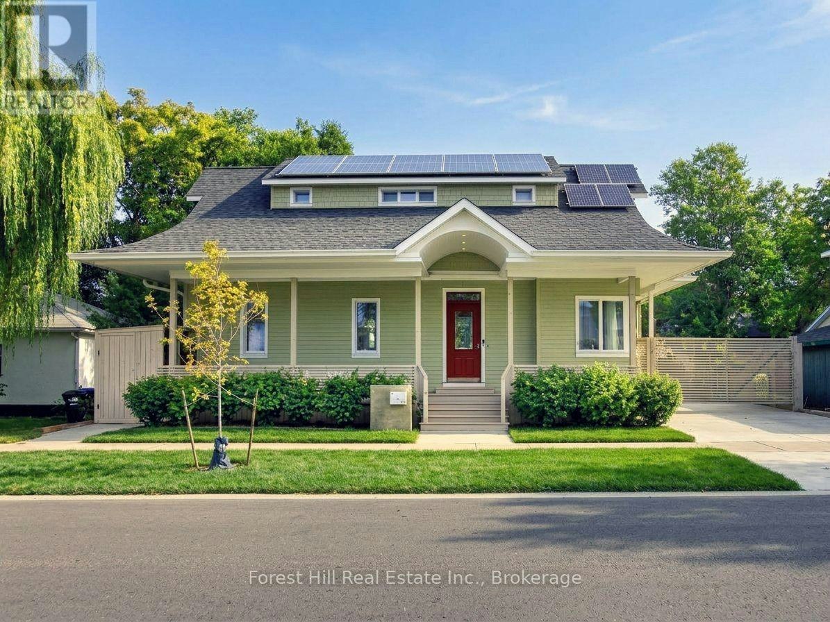 275 Saint Paul Street, Collingwood, ON, L9Y 3P6