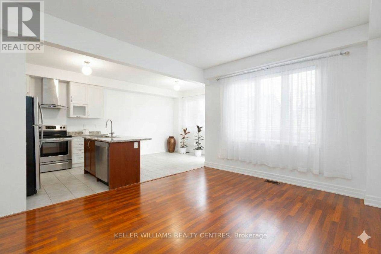 18 Hutton Crescent, Essa, ON, L0M 1B6 - 5