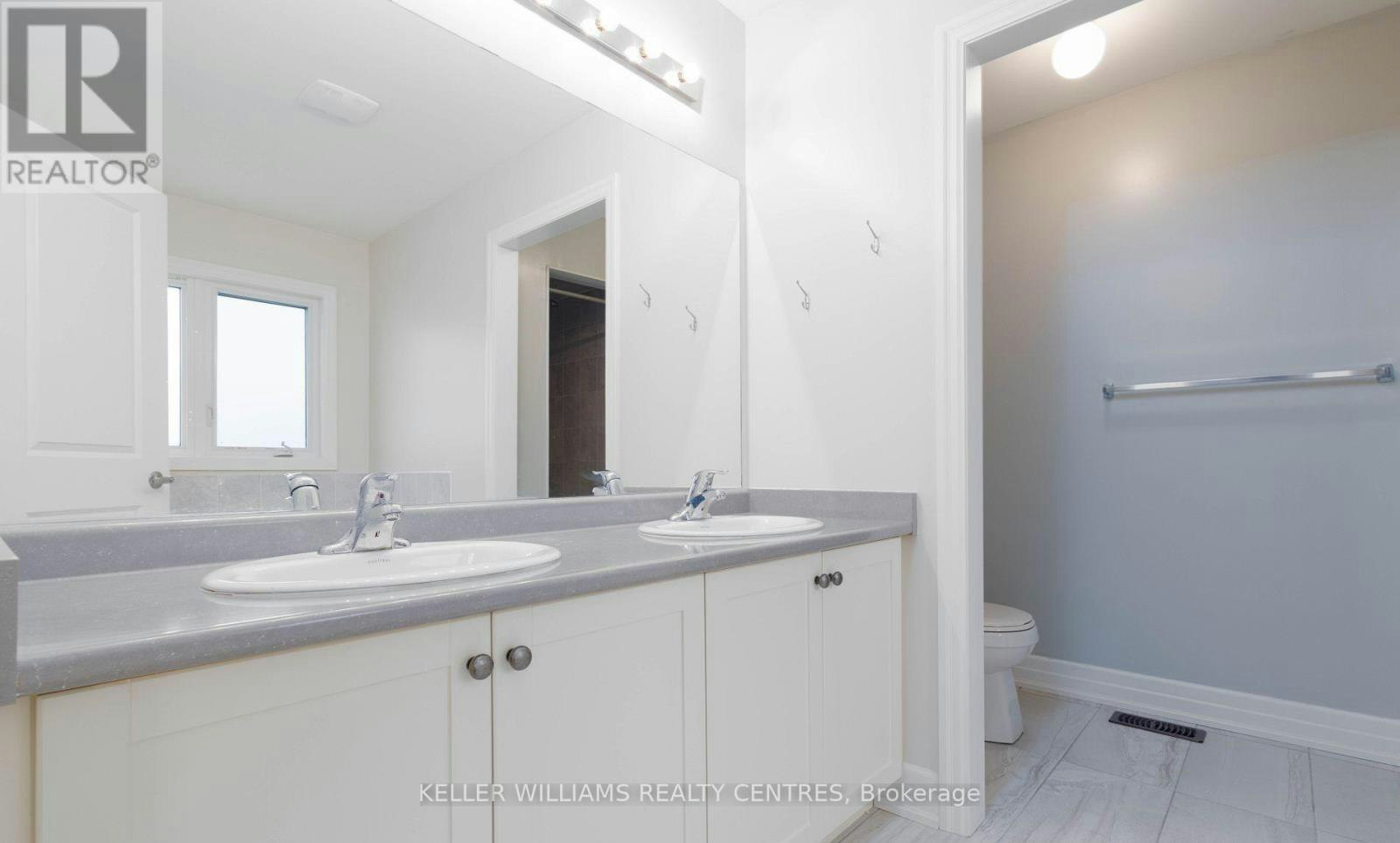 18 Hutton Crescent, Essa, ON, L0M 1B6 - 14
