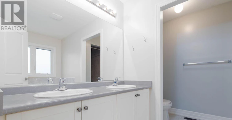 18 Hutton Crescent, Essa, ON, L0M 1B6 - 14