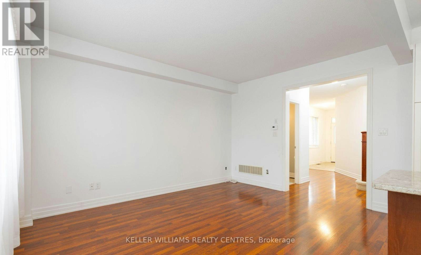 18 Hutton Crescent, Essa, ON, L0M 1B6 - 8