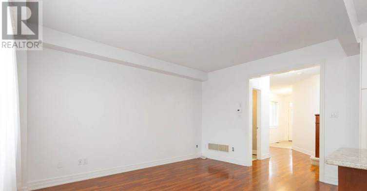 18 Hutton Crescent, Essa, ON, L0M 1B6 - 8