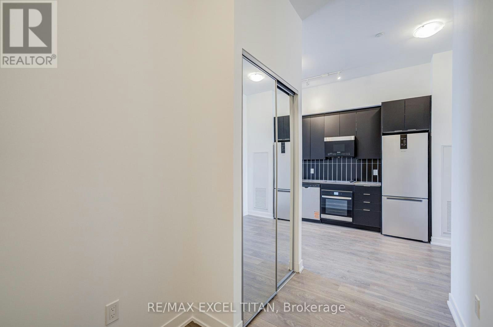 3003-498 Caldari Road N, Vaughan, ON, L4K 0R6 - 25