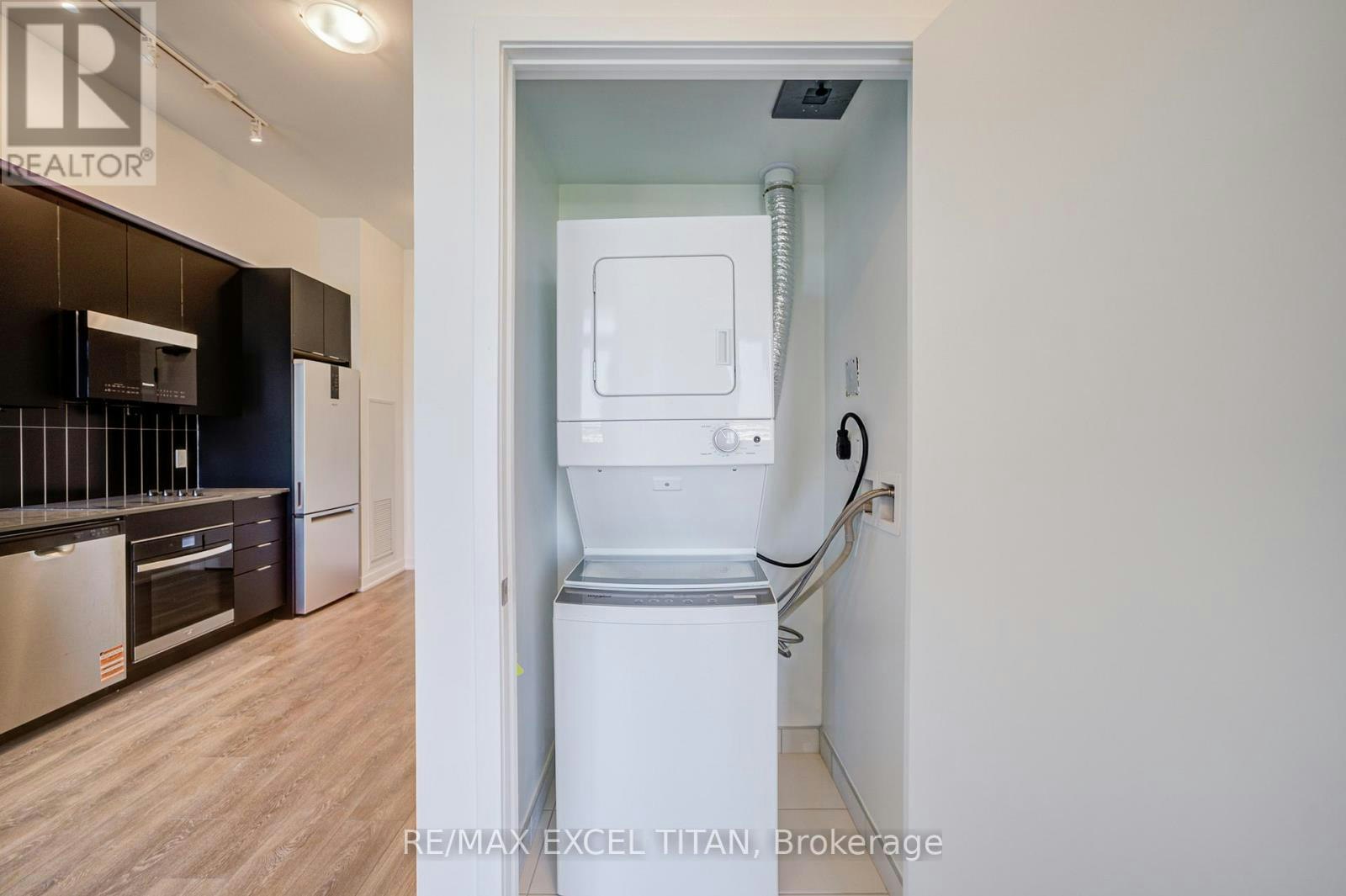 3003-498 Caldari Road N, Vaughan, ON, L4K 0R6 - 17