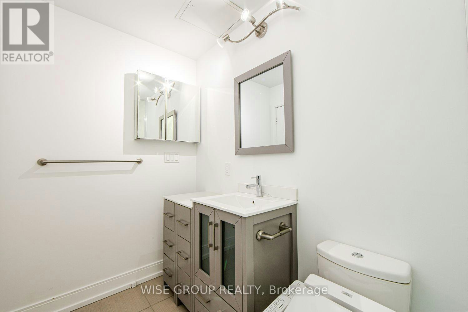 1210B-9600 Yonge Street, Richmond Hill, ON, L4C 0X3 - 20