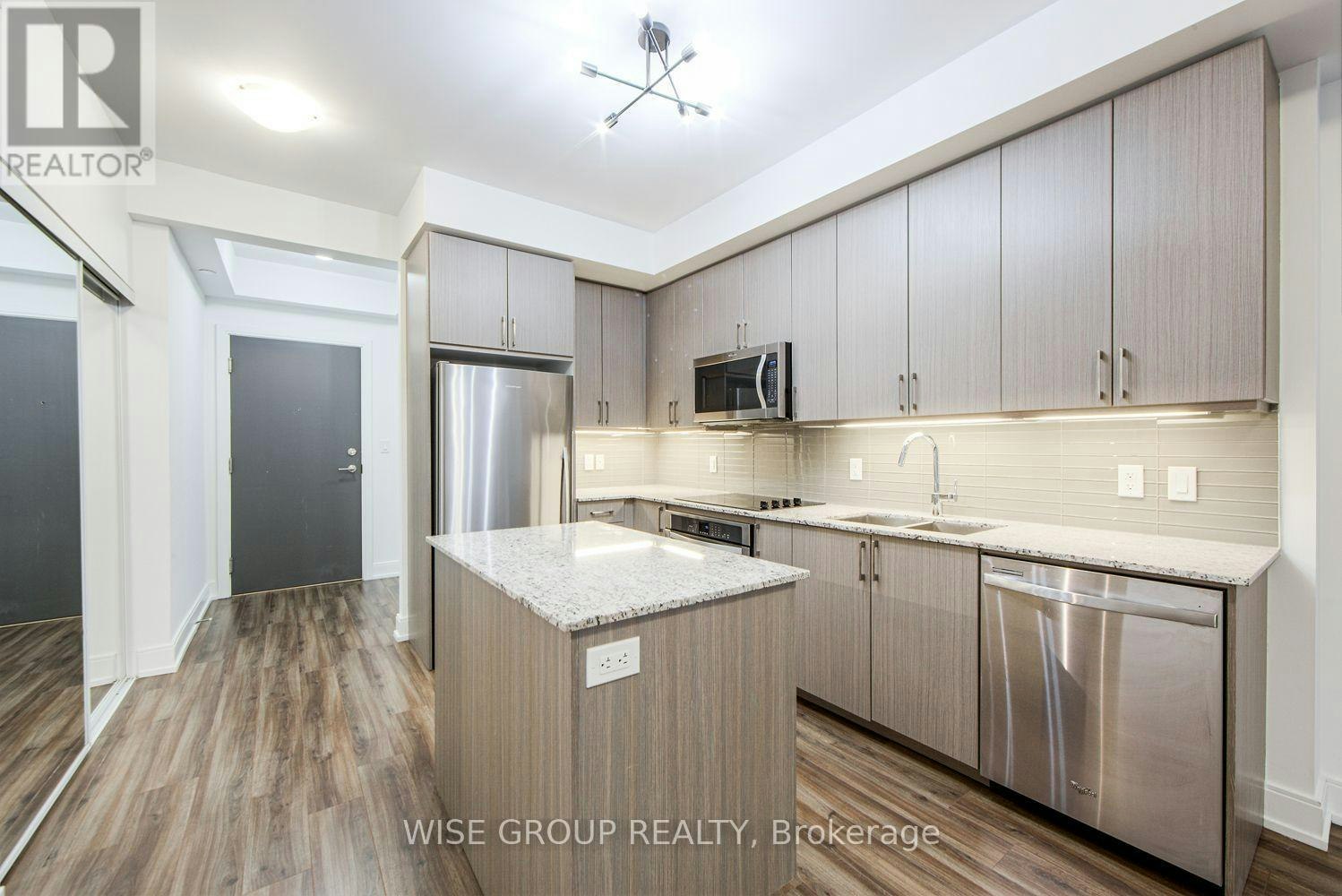 1210B-9600 Yonge Street, Richmond Hill, ON, L4C 0X3 - 7