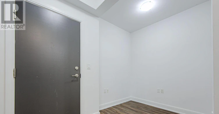 1210B-9600 Yonge Street, Richmond Hill, ON, L4C 0X3 - 5