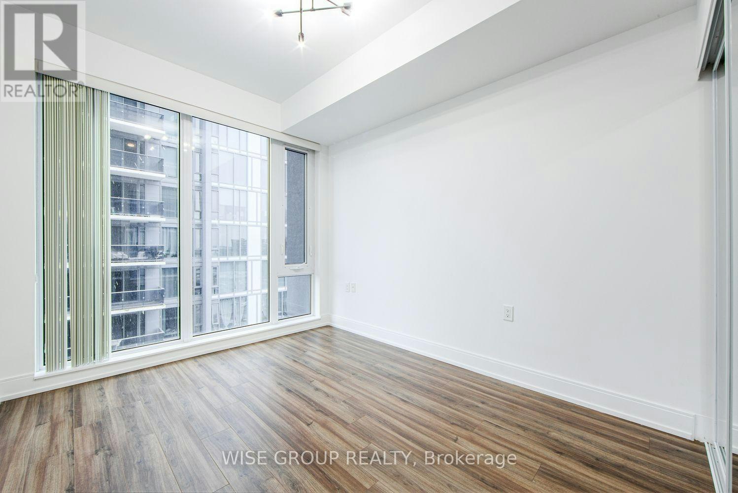 1210B-9600 Yonge Street, Richmond Hill, ON, L4C 0X3 - 22