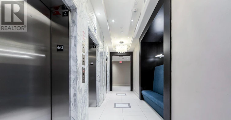 1210B-9600 Yonge Street, Richmond Hill, ON, L4C 0X3 - 43