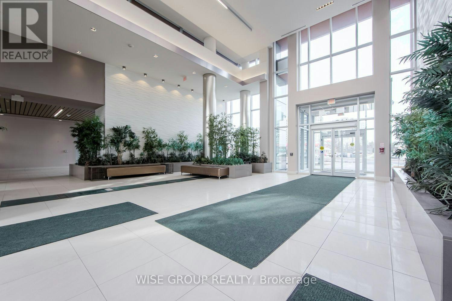 1210B-9600 Yonge Street, Richmond Hill, ON, L4C 0X3 - 42