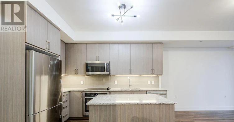 1210B-9600 Yonge Street, Richmond Hill, ON, L4C 0X3 - 2