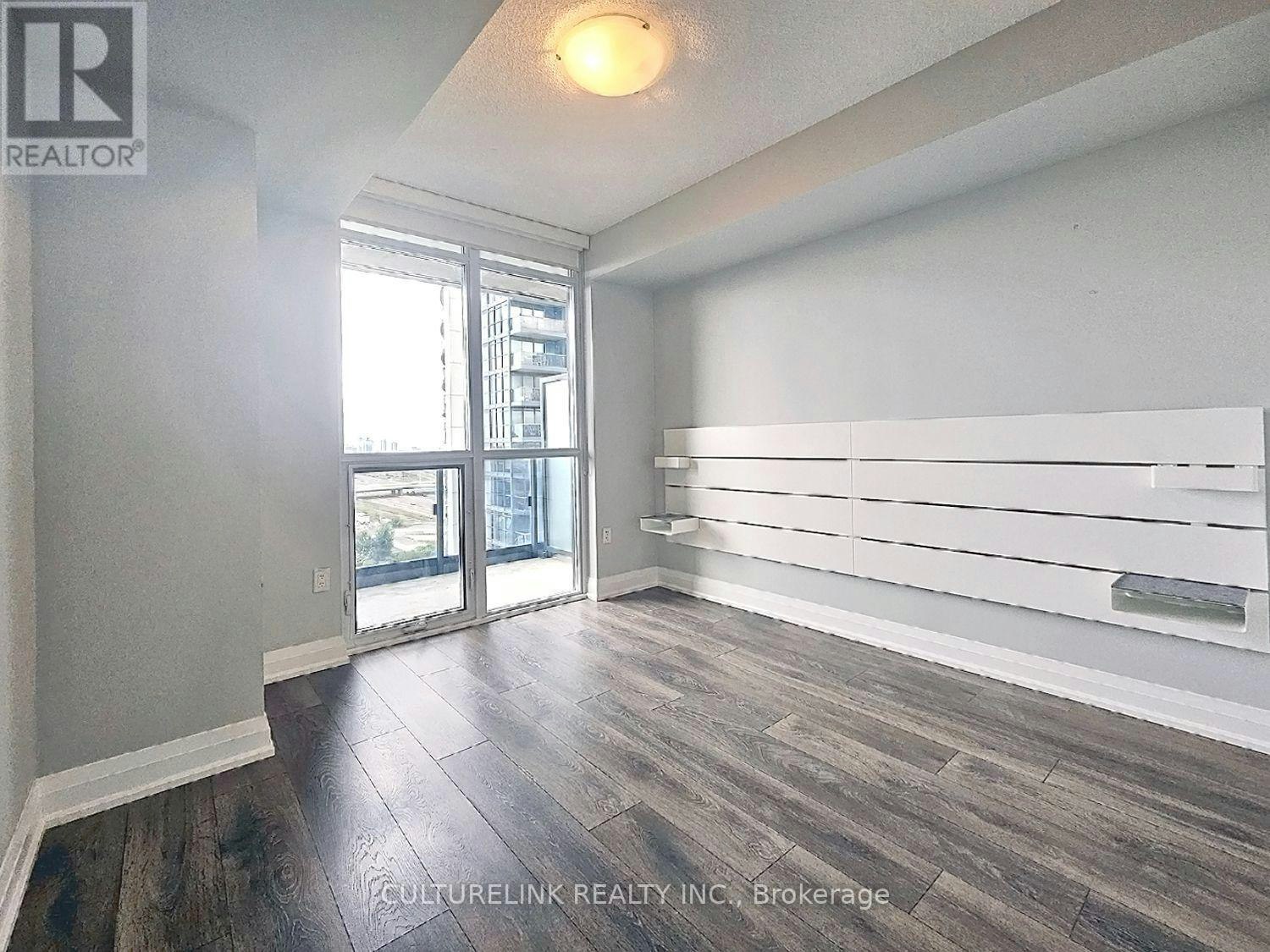1003-9 Valhalla Inn Road, Toronto, ON, M9B 1S9 - 12