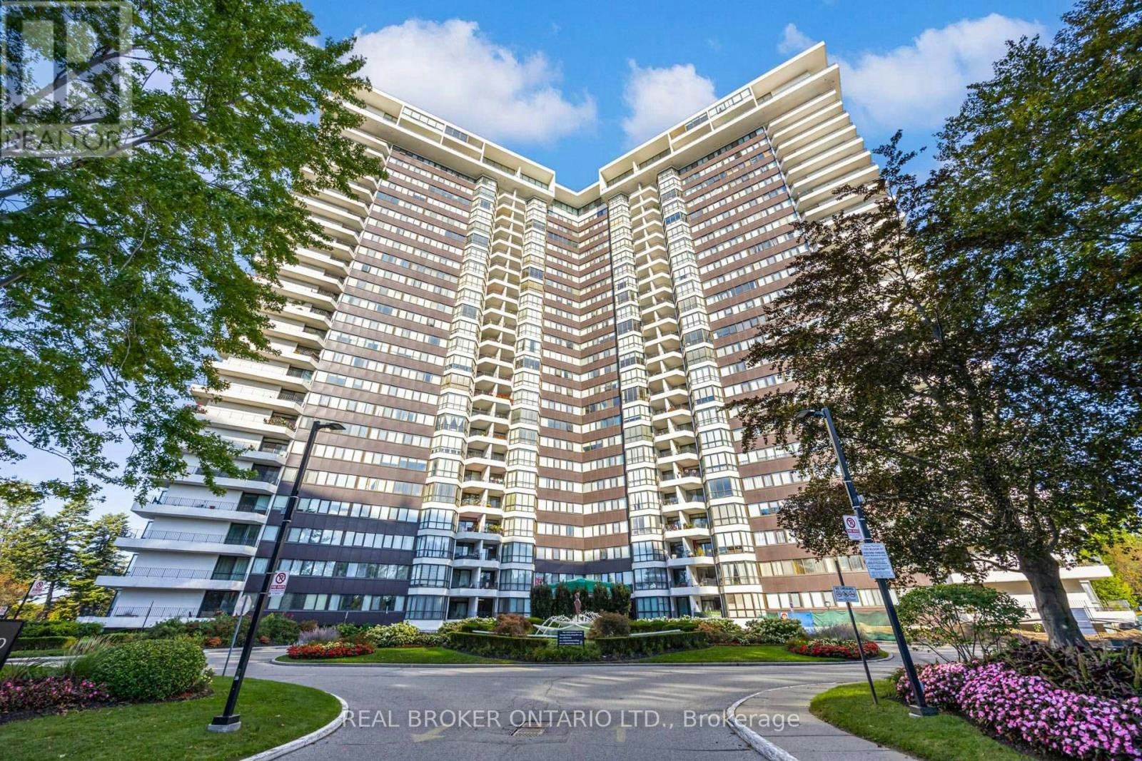 1809-1333 Bloor Street, Mississauga, ON, L4Y 3T6