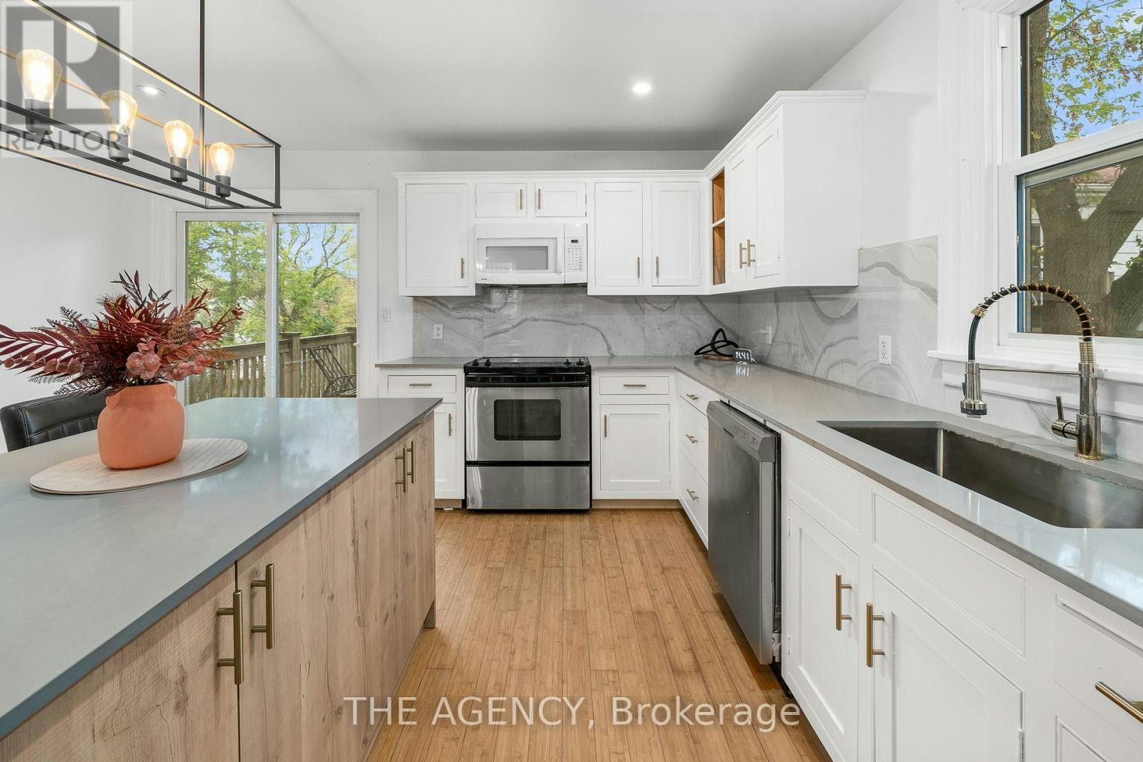 16 Elks Street, Prince Edward County, ON, K0K 2T0 - 5