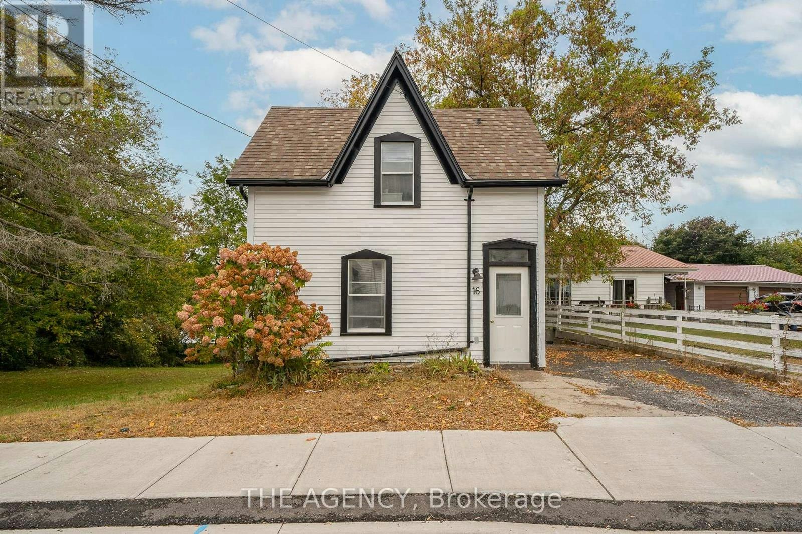 16 Elks Street, Prince Edward County, ON, K0K 2T0