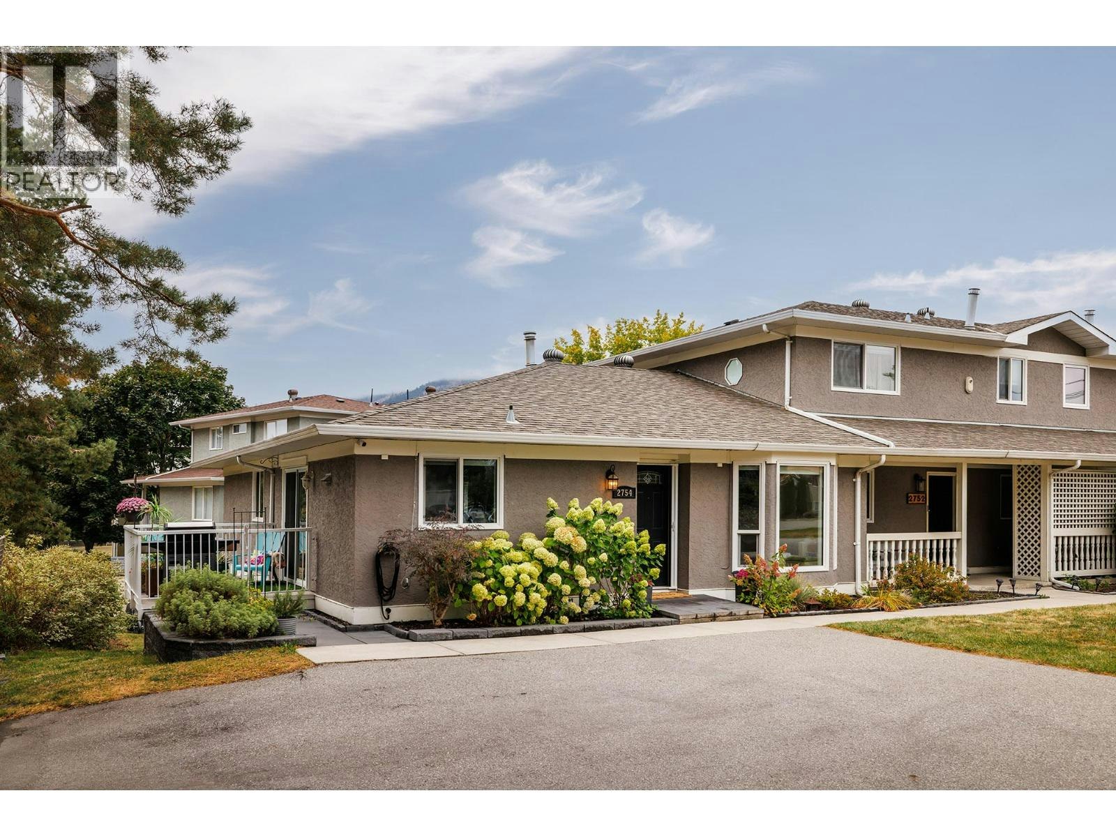 2754 Cameron Road, West Kelowna, BC, V1Z 3K5