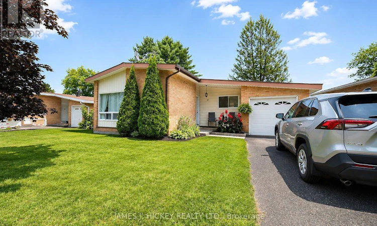 80 Frontenac Crescent