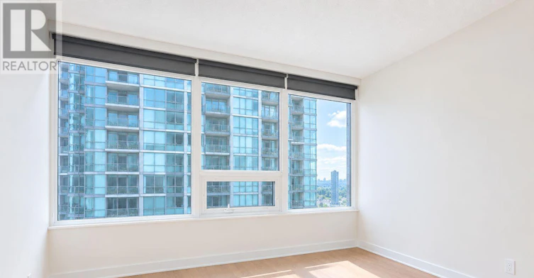 915-17 Bathurst Street, Toronto, ON, M5V 0N1 - 8