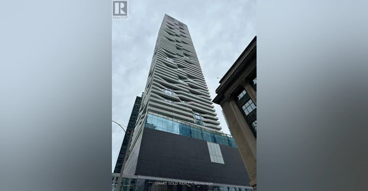 3011-88 Harbour Street, Toronto, ON, M5J 0C3
