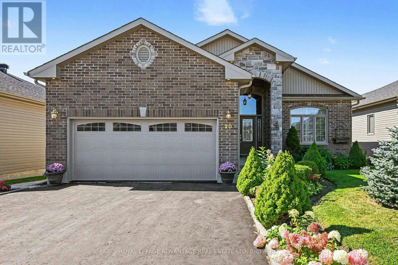 20 Senators Gate, Perth, ON, K7H 0B5
