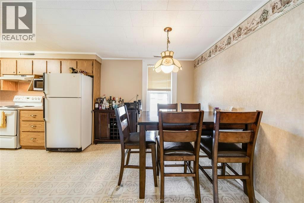 MAIN-178 First Street, Lakeshore, ON, N0R 1A0 - 28