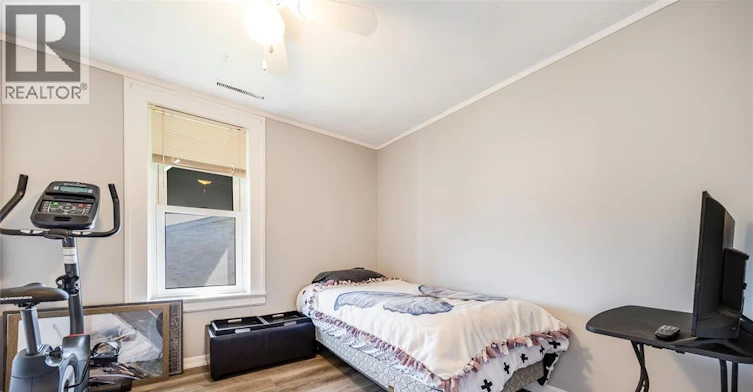 MAIN-178 First Street, Lakeshore, ON, N0R 1A0 - 35