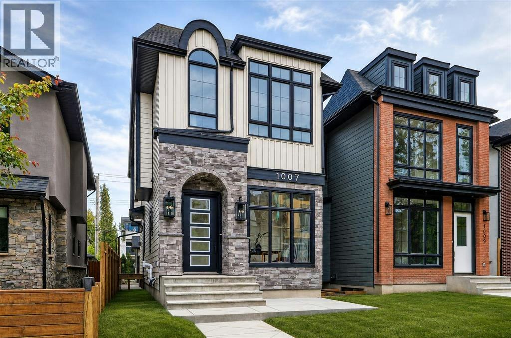 1007 18 Avenue NW, Calgary, AB, T2M 0V8
