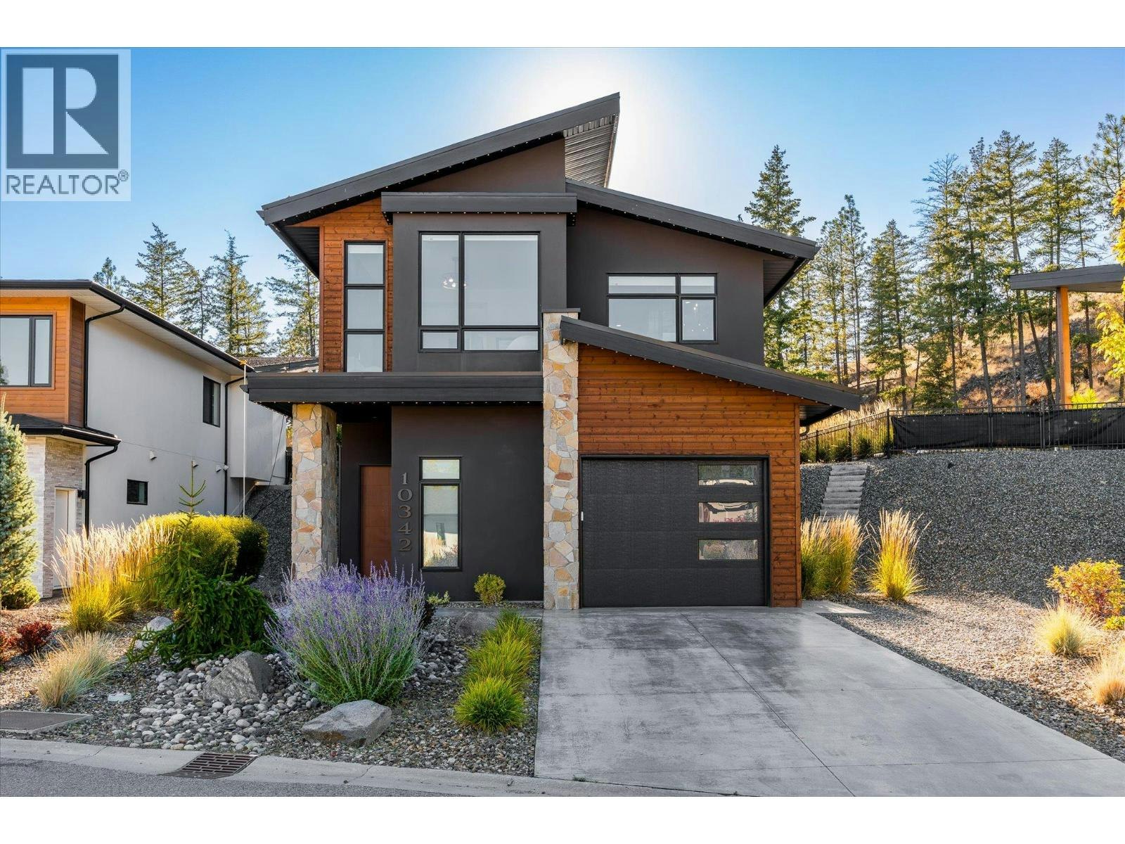 10342 Long Road, Lake Country, BC, V4V 0A9