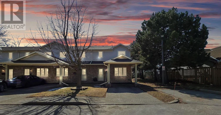 13-9 Wentworth Drive, Grimsby, ON, L3M 5H9