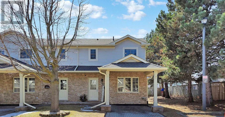 13-9 Wentworth Drive, Grimsby, ON, L3M 5H9 - 2