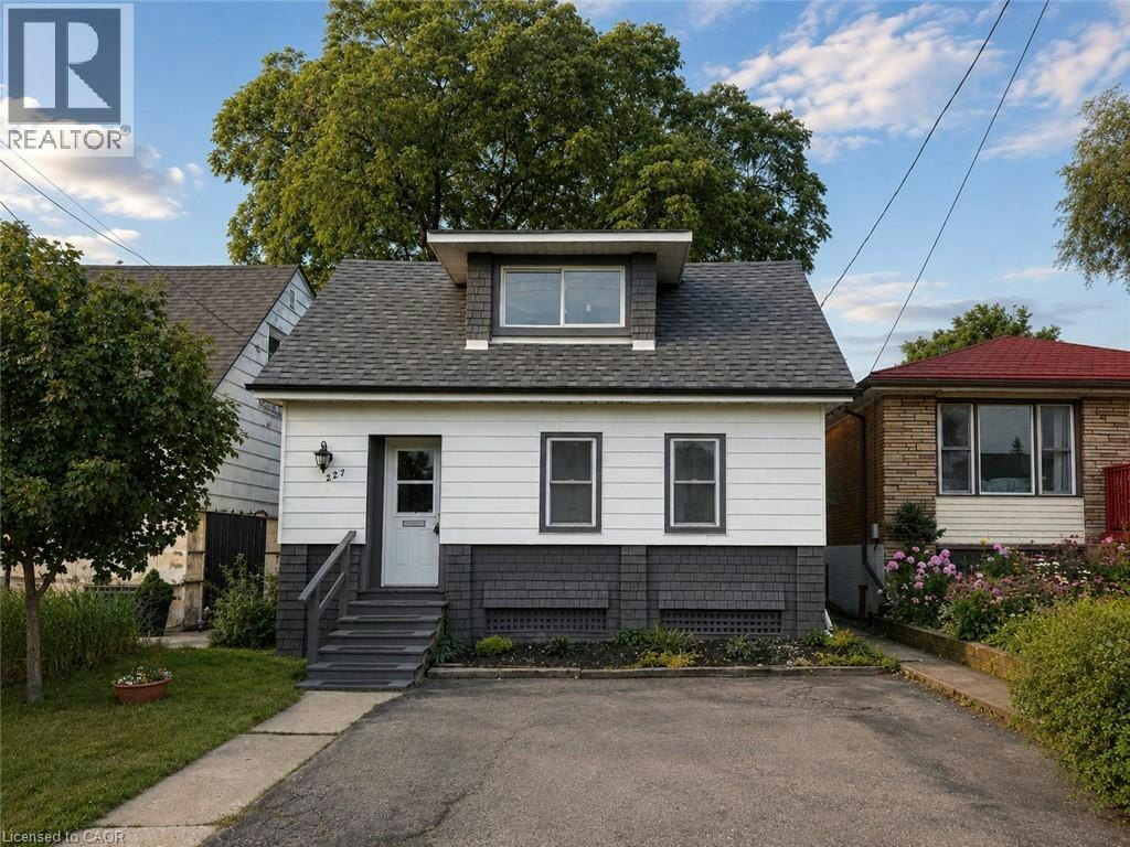 227 23rd Street EAST, Hamilton, ON, L8V 2X2