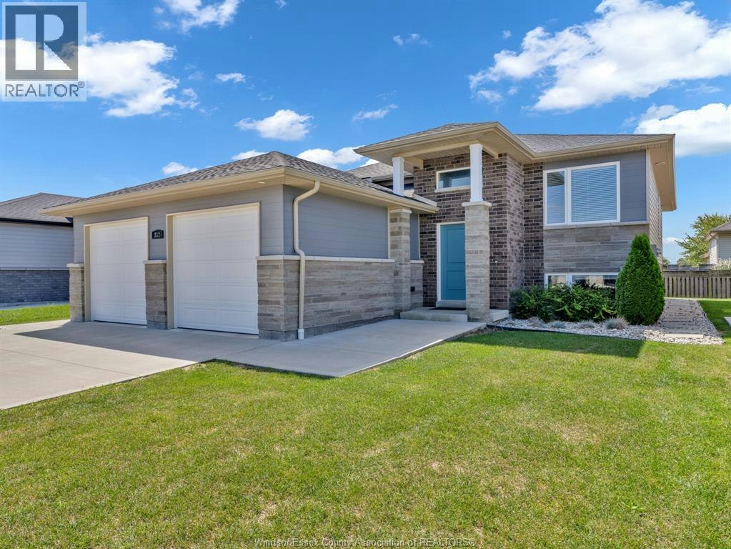 324 Sweetman Avenue, Essex, ON, N8M 2Z5