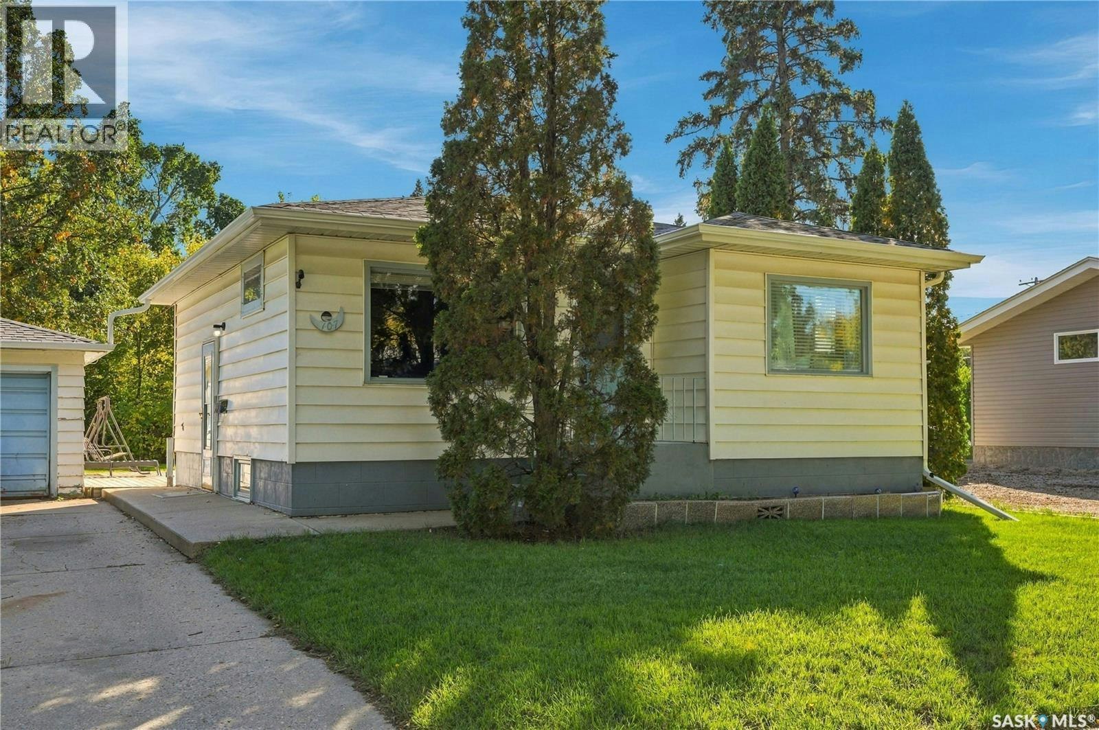 107 106th Street W, Saskatoon, SK, S7N 1N4