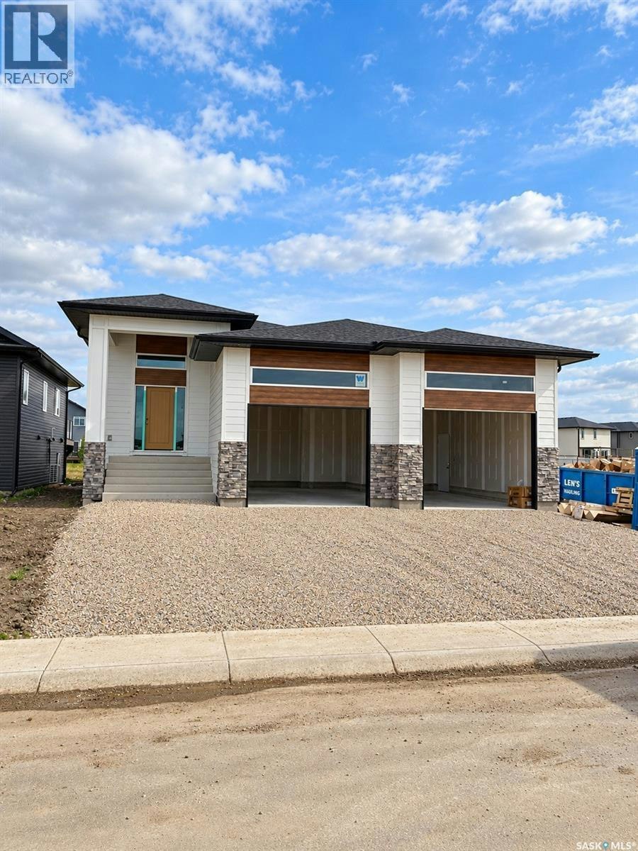 211 Dziadyk Manor, Saskatoon, SK, S7V 1V2