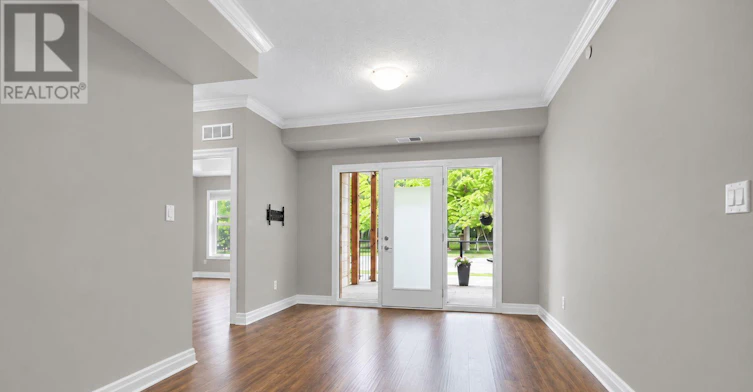 102-89 Ridout Street, London, ON, N6C 3X2 - 8