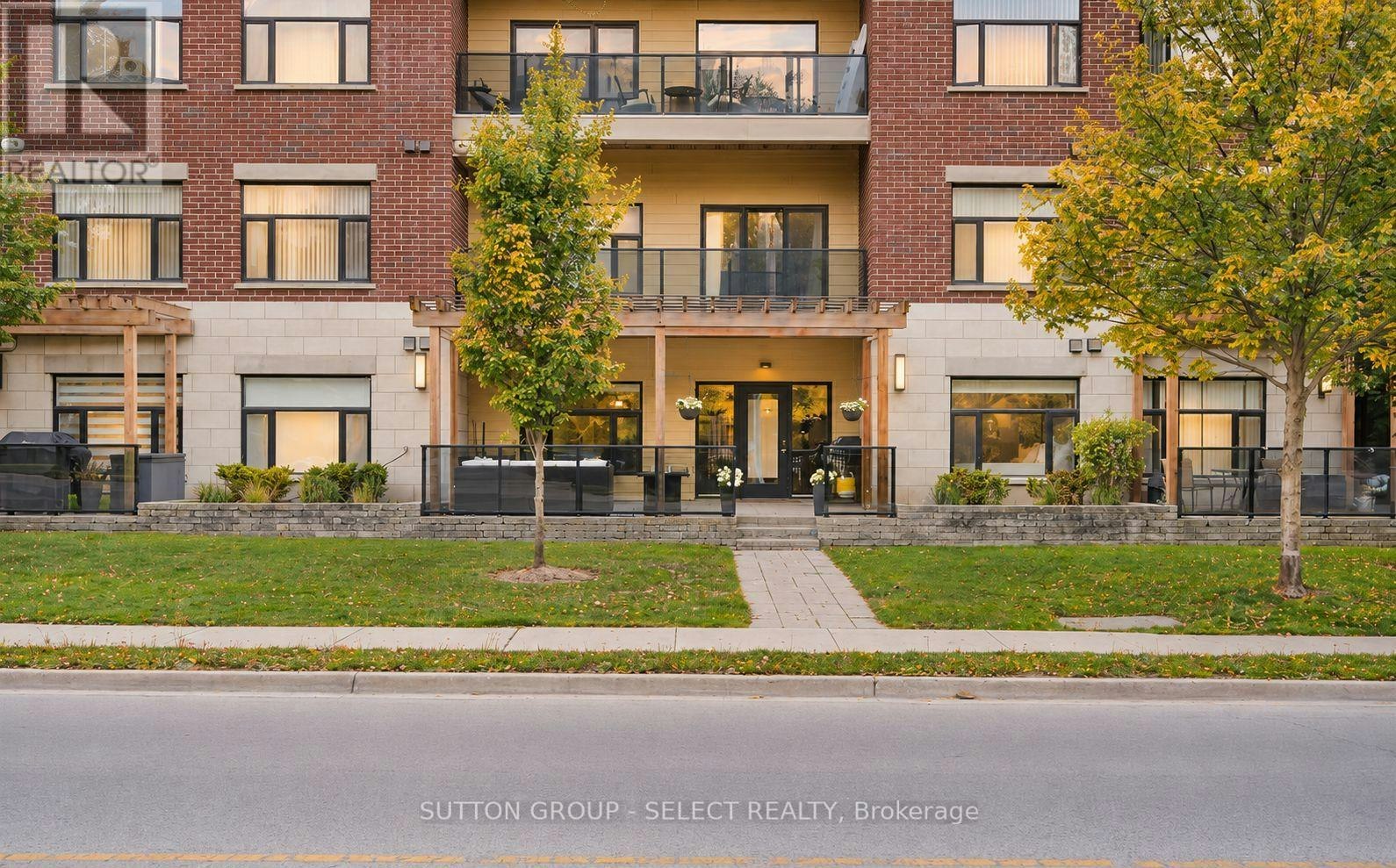 102-89 Ridout Street, London, ON, N6C 3X2 - 2