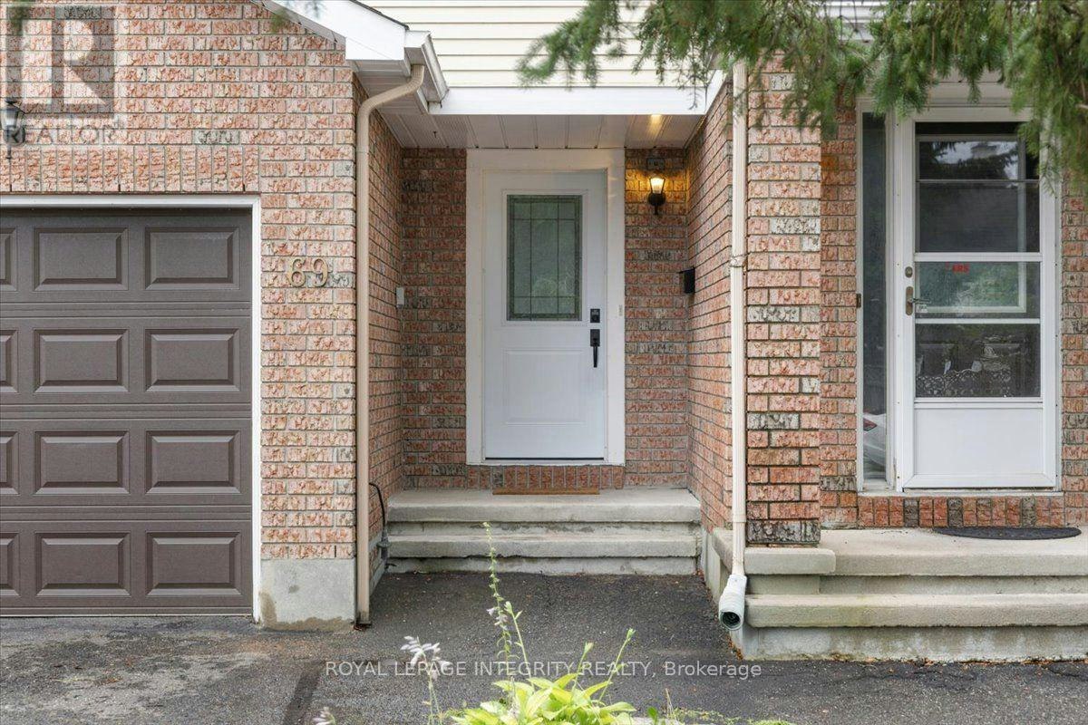 69 Royal Field Crescent, Ottawa, ON, K2J 4C9