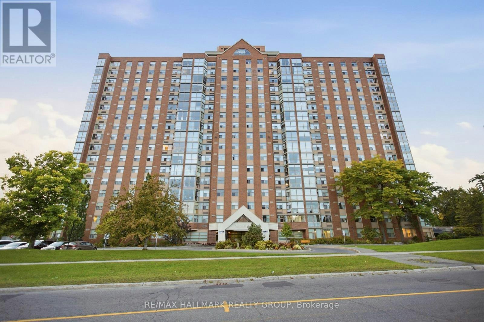 1710-2760 Carousel Crescent, Ottawa, ON, K1T 2N4