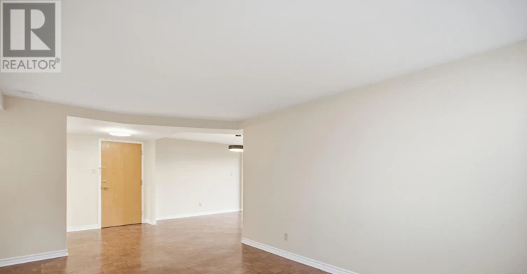1710-2760 Carousel Crescent, Ottawa, ON, K1T 2N4 - 8