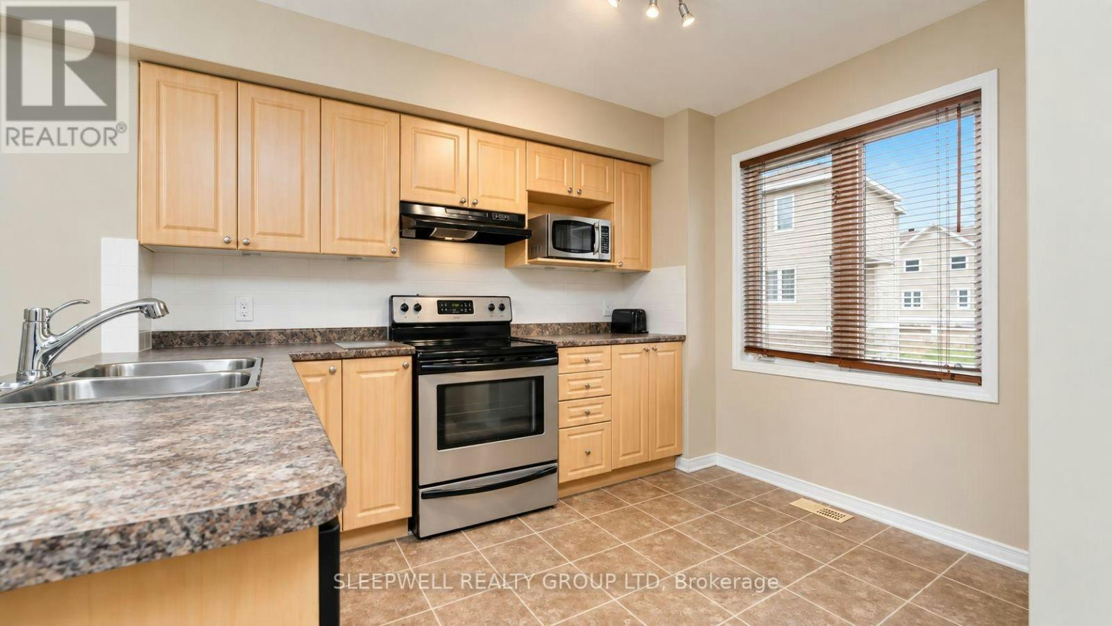 231 Kennevale Drive, Ottawa, ON, K2J 0C3 - 2