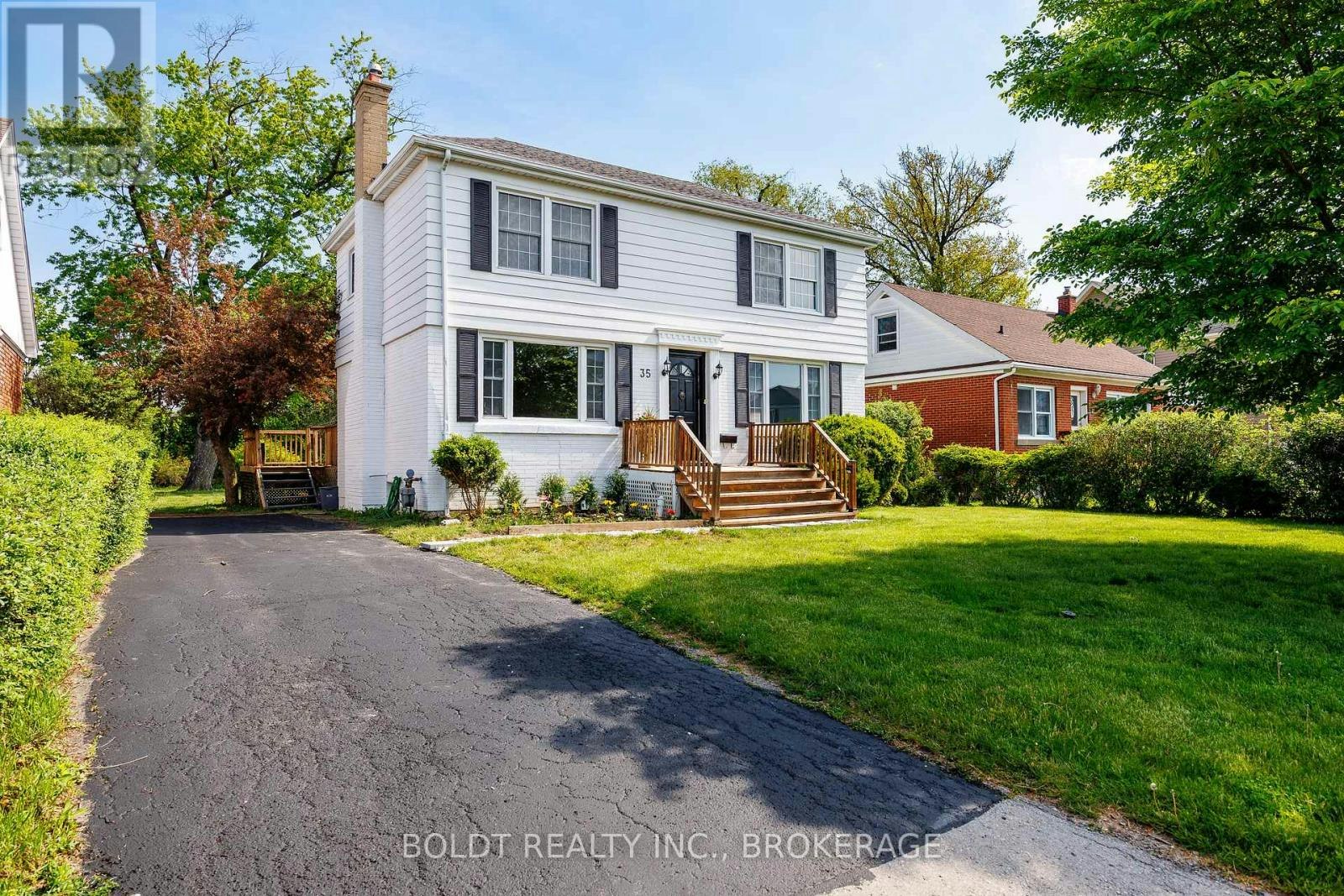 35 Rivercrest Drive, St. Catharines, ON, L2T 2P3