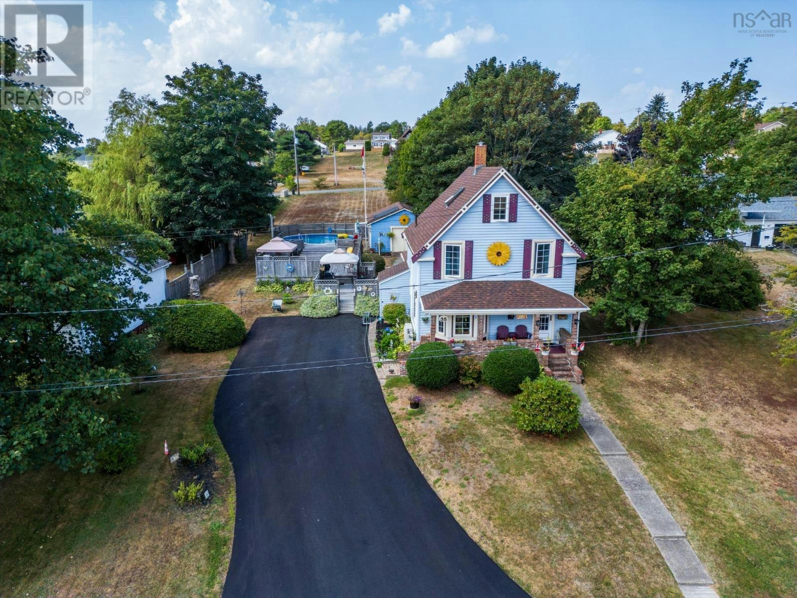 35 King Street, Digby, NS, B0V 1A0