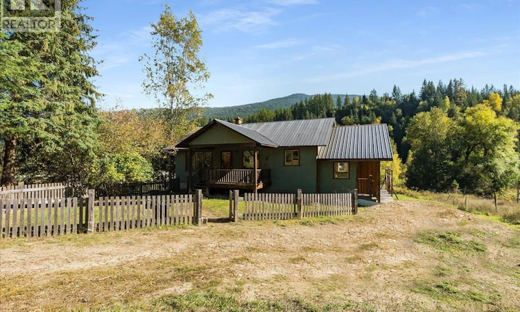 3168 Pass Creek Road