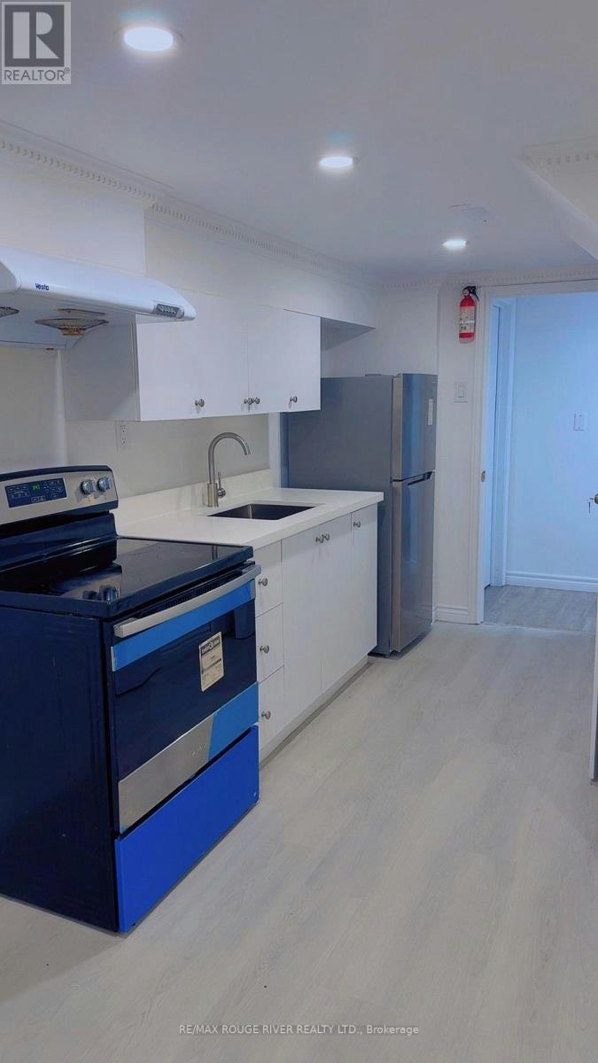 BASEMENT-22 Lingarde Drive, Toronto, ON, M1R 1X6 - 5