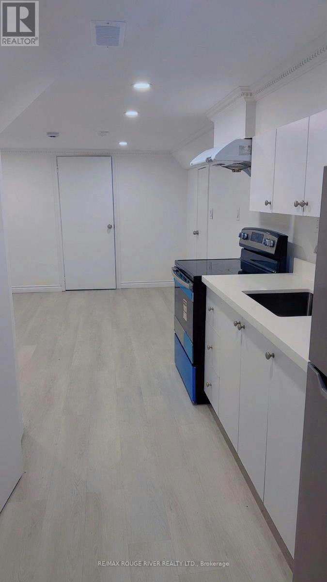 BASEMENT-22 Lingarde Drive, Toronto, ON, M1R 1X6 - 4