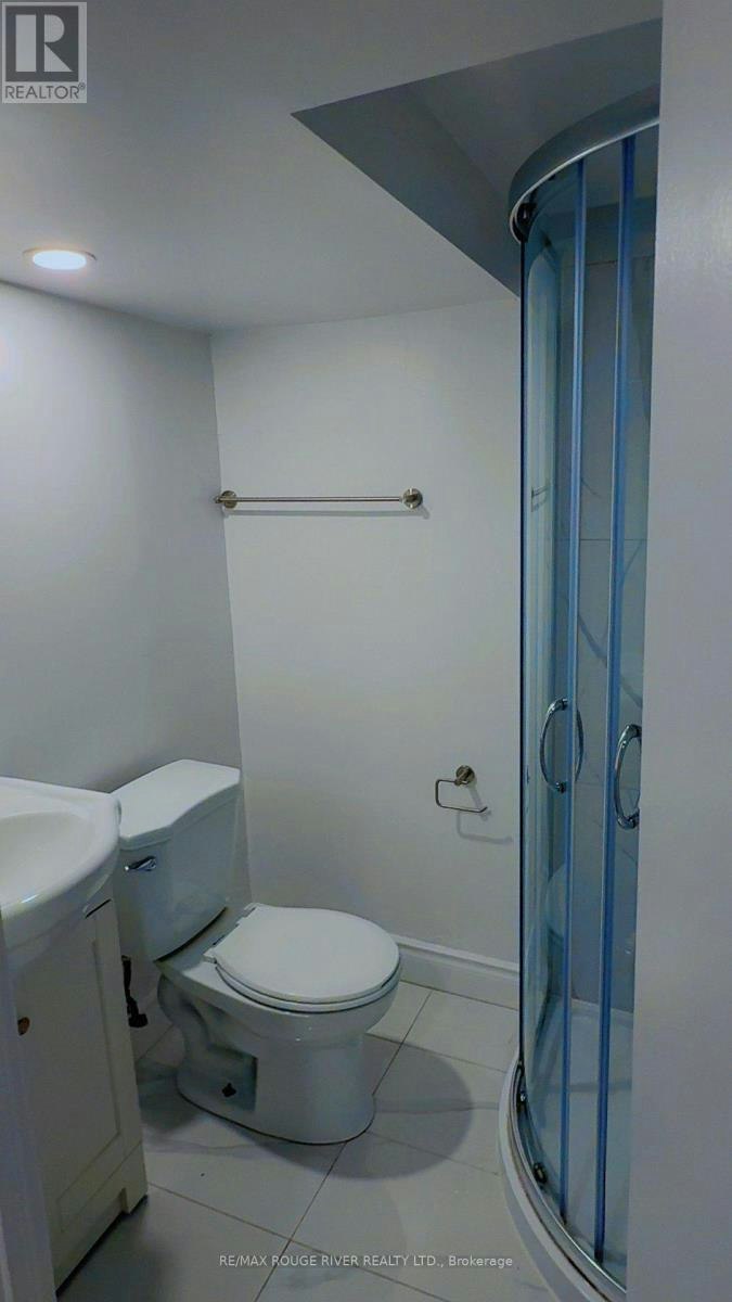 BASEMENT-22 Lingarde Drive, Toronto, ON, M1R 1X6 - 9