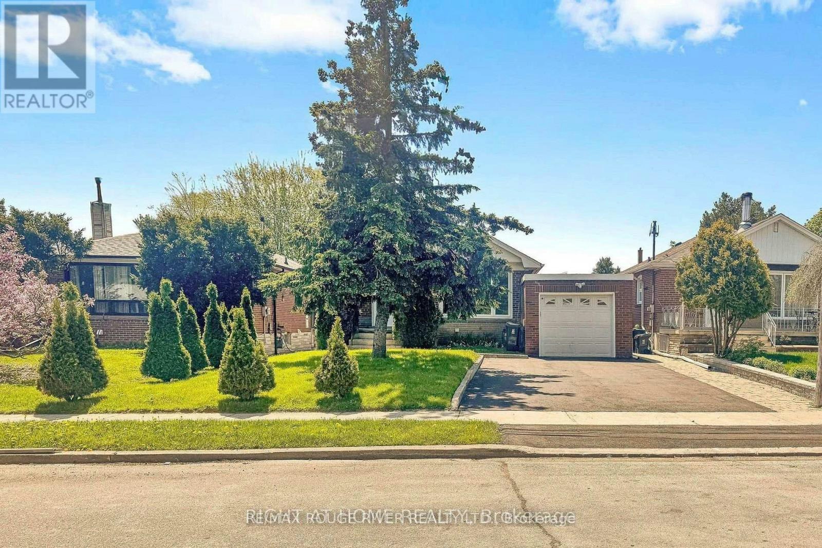 BASEMENT-22 Lingarde Drive, Toronto, ON, M1R 1X6 - 3